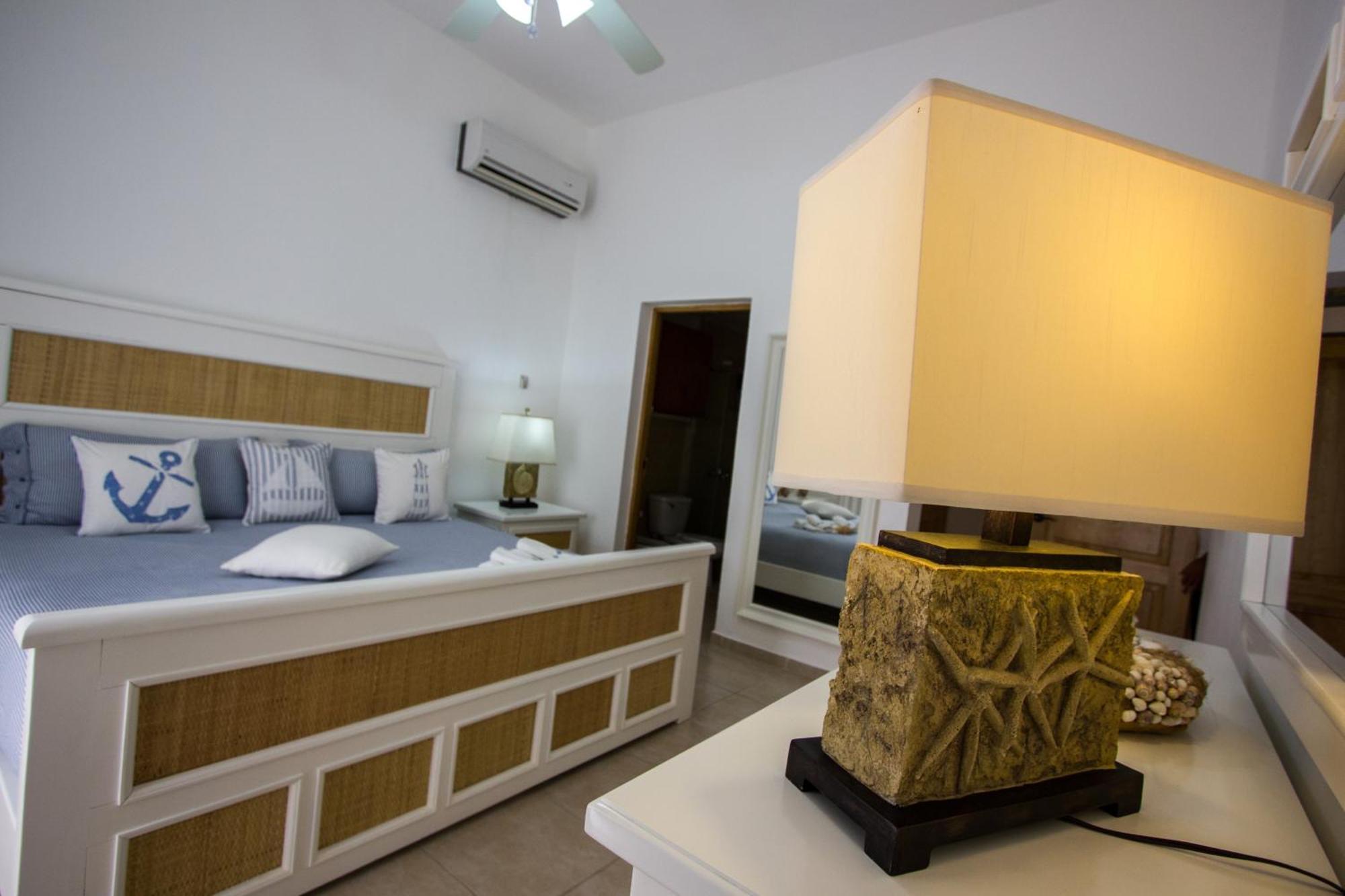 Los Flamencos Aparthotel Beach Club Баяхибе Екстериор снимка