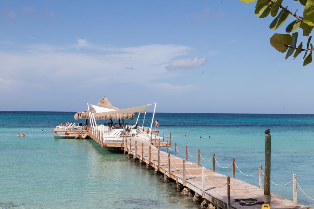 Los Flamencos Aparthotel Beach Club Баяхибе Екстериор снимка