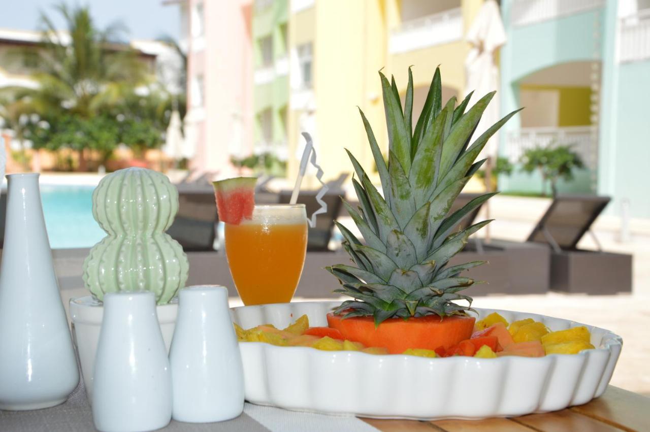 Los Flamencos Aparthotel Beach Club Баяхибе Екстериор снимка